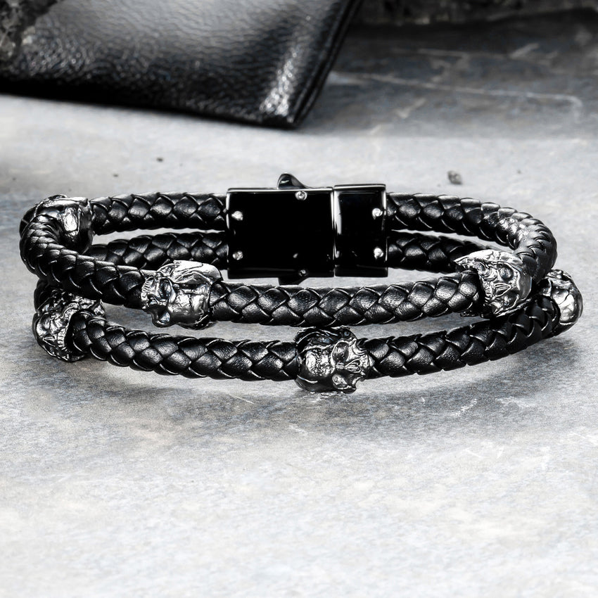 Crânes de combat en cuir